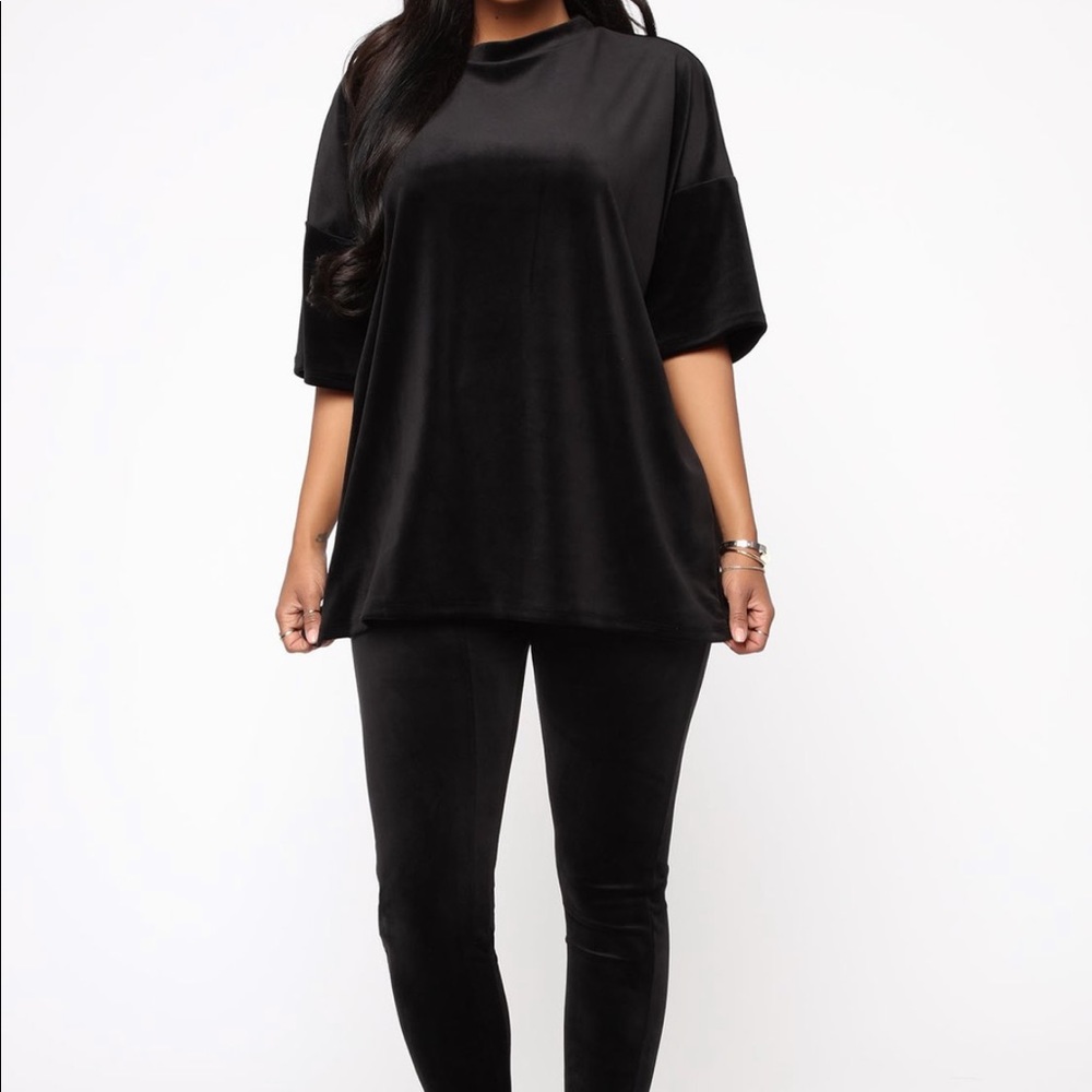 Fashion nova black velour leggings and tee set